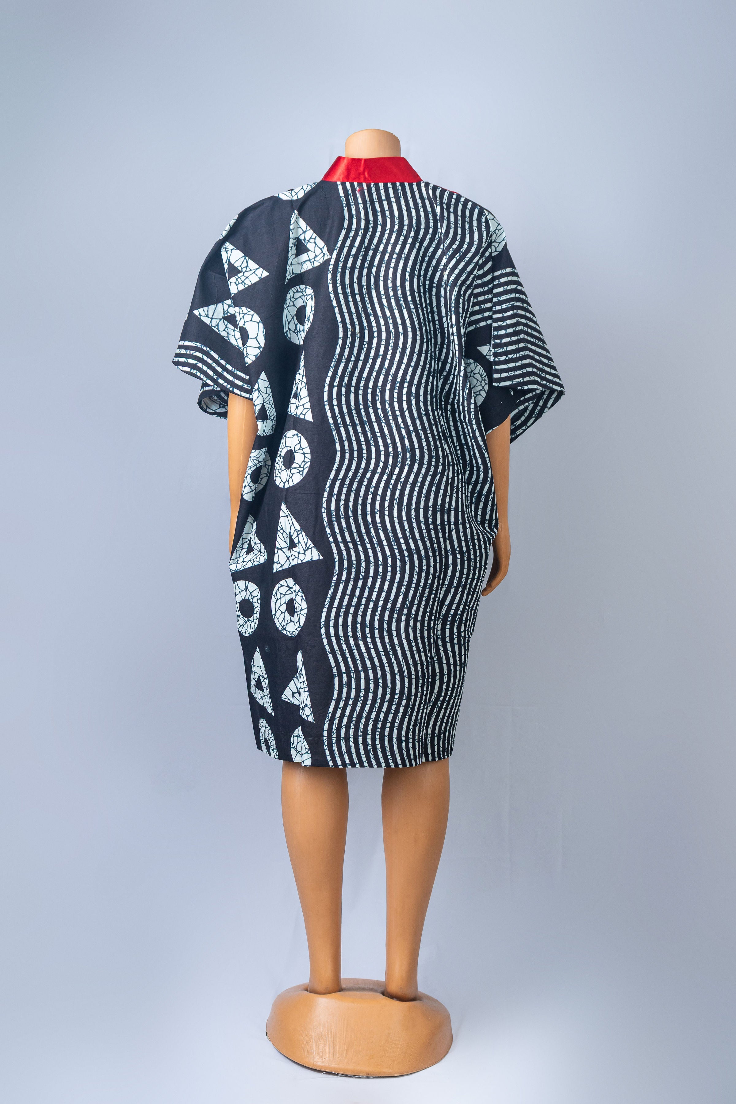 Black & White Geometric Kimono Dress with Red V-Neck